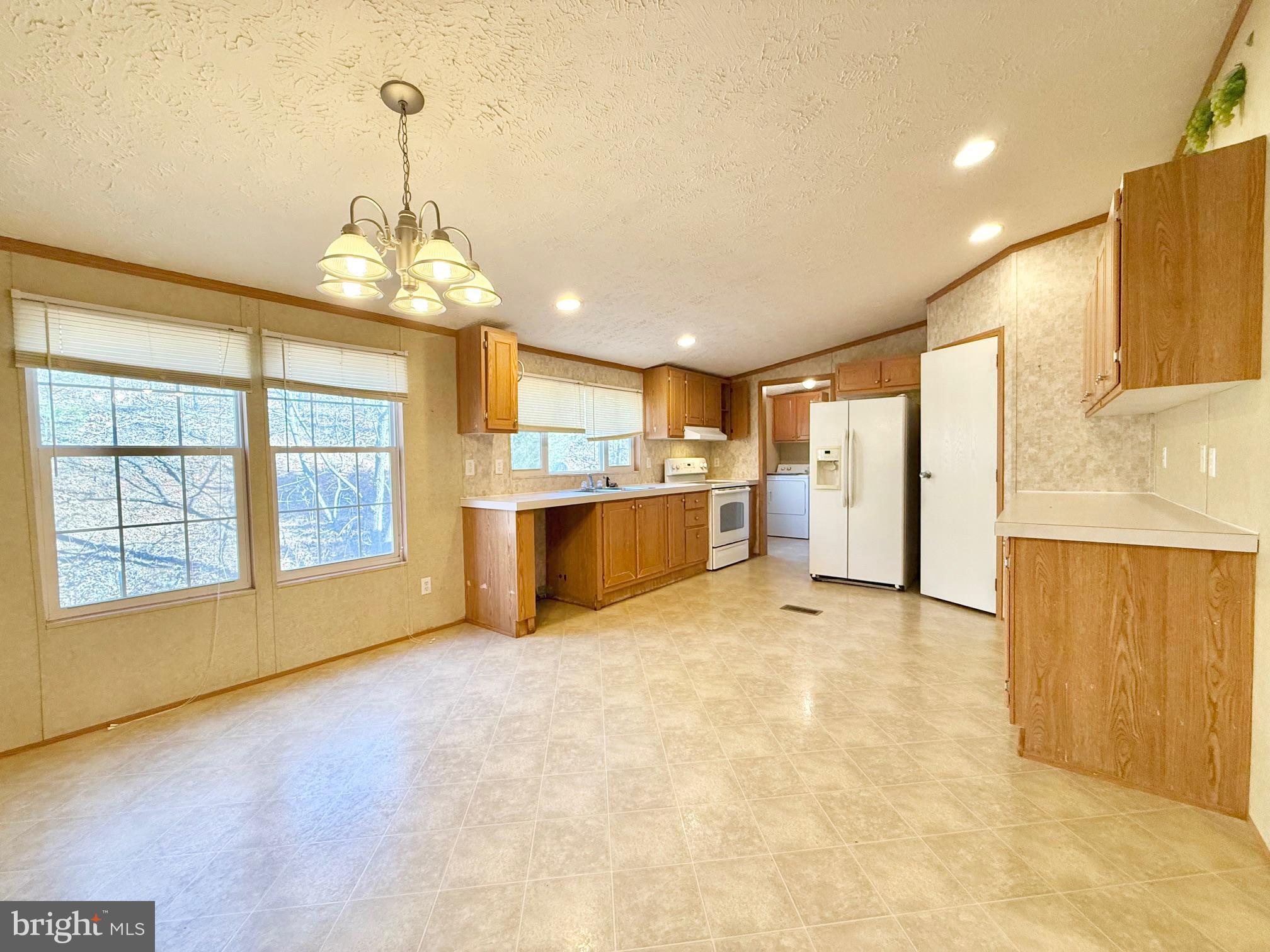 WHEELER HILL - Residential