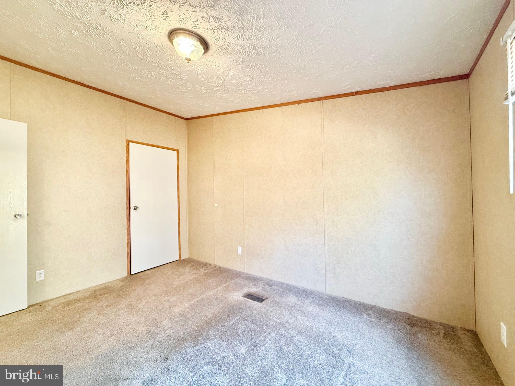 WHEELER HILL - Residential