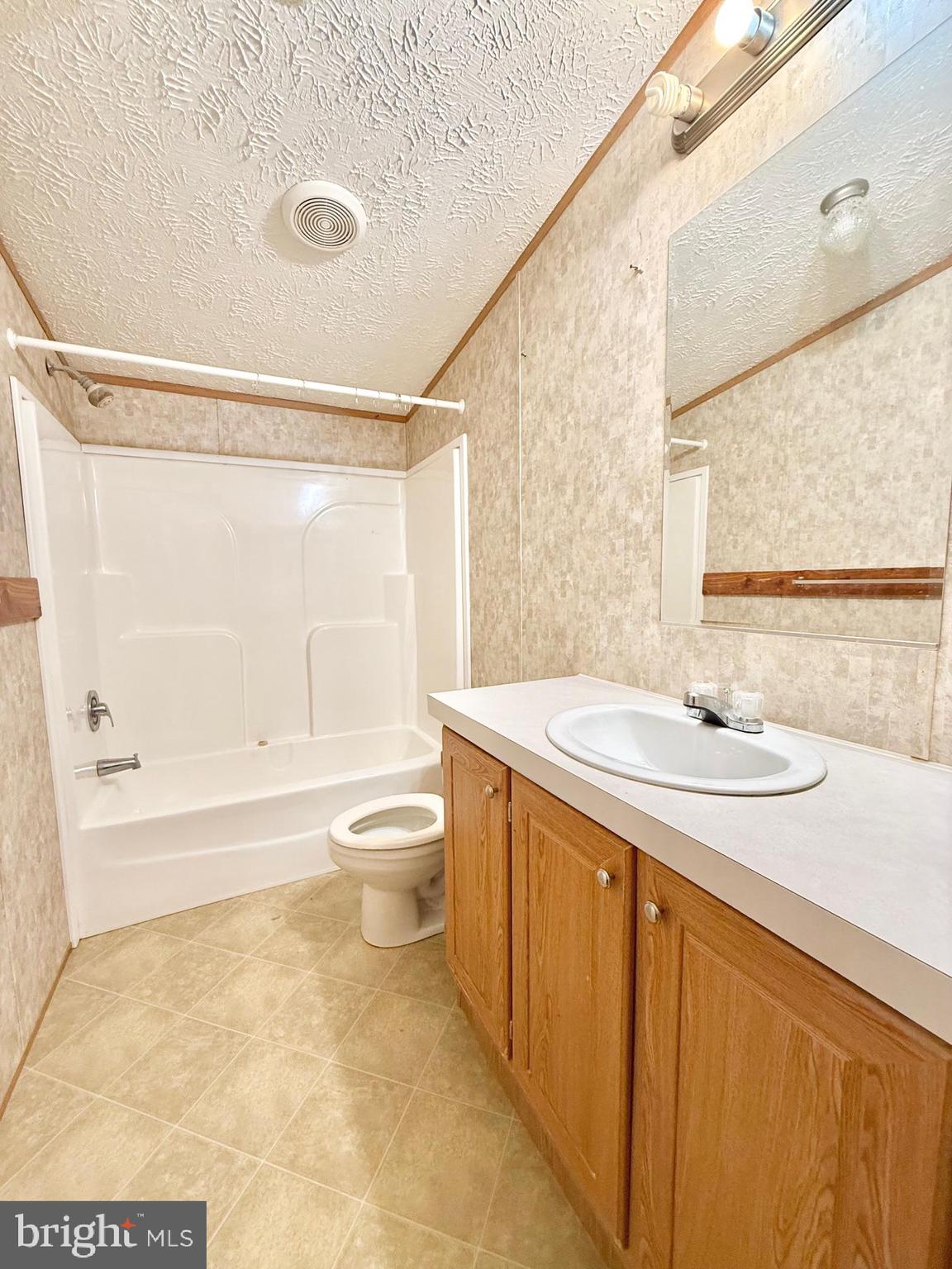 WHEELER HILL - Residential