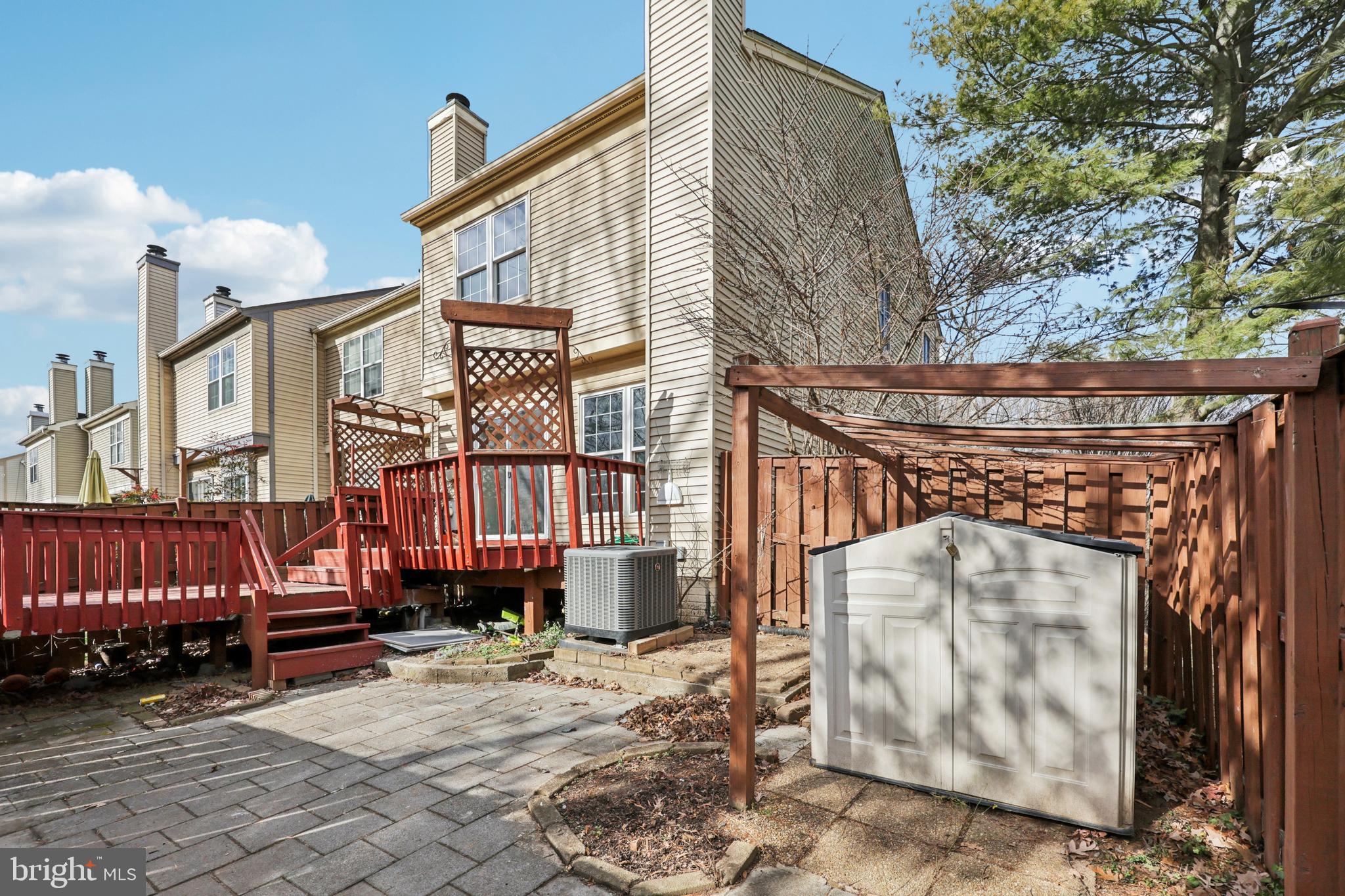 PARADISE - Residential