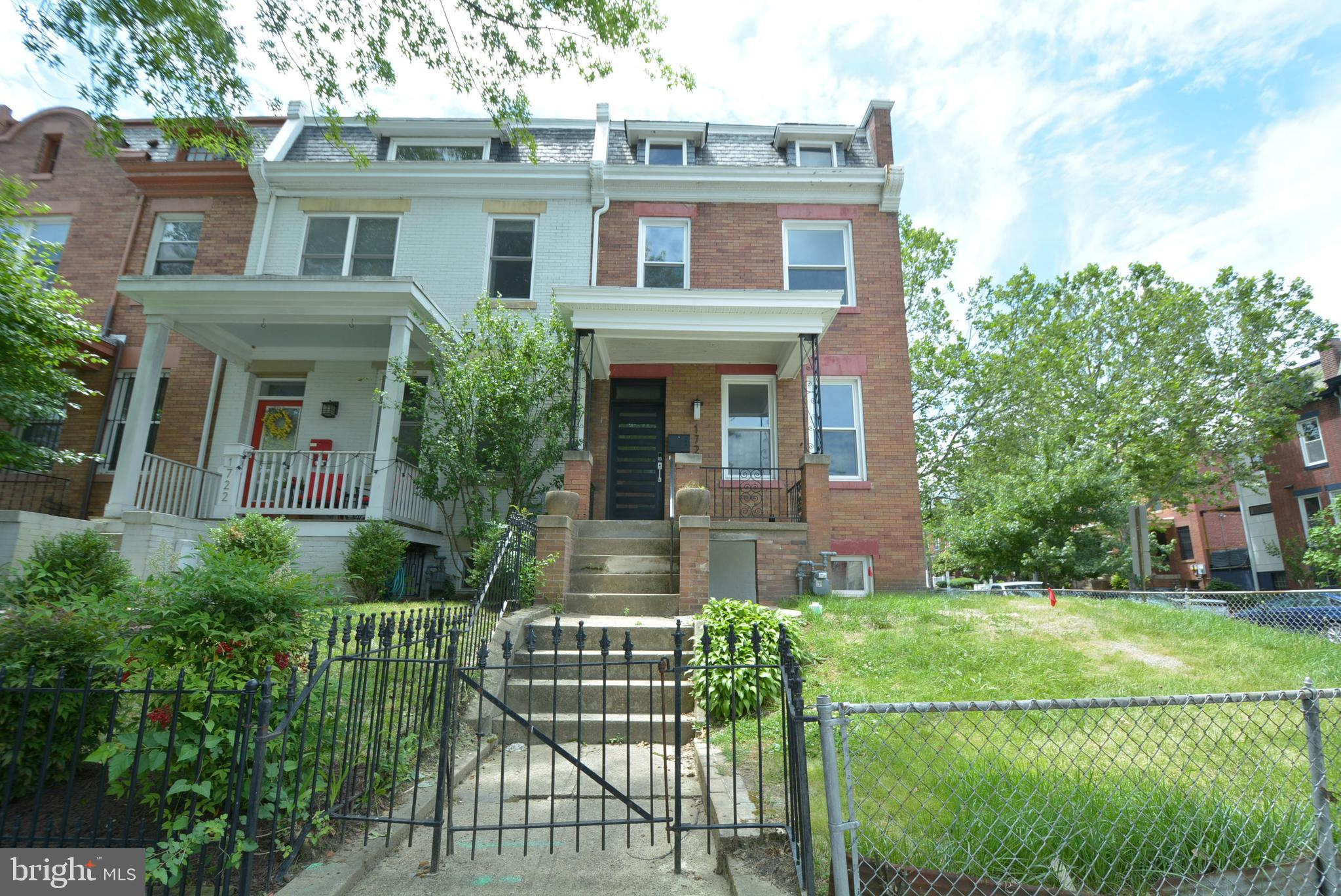 1724 2ND STREET NW