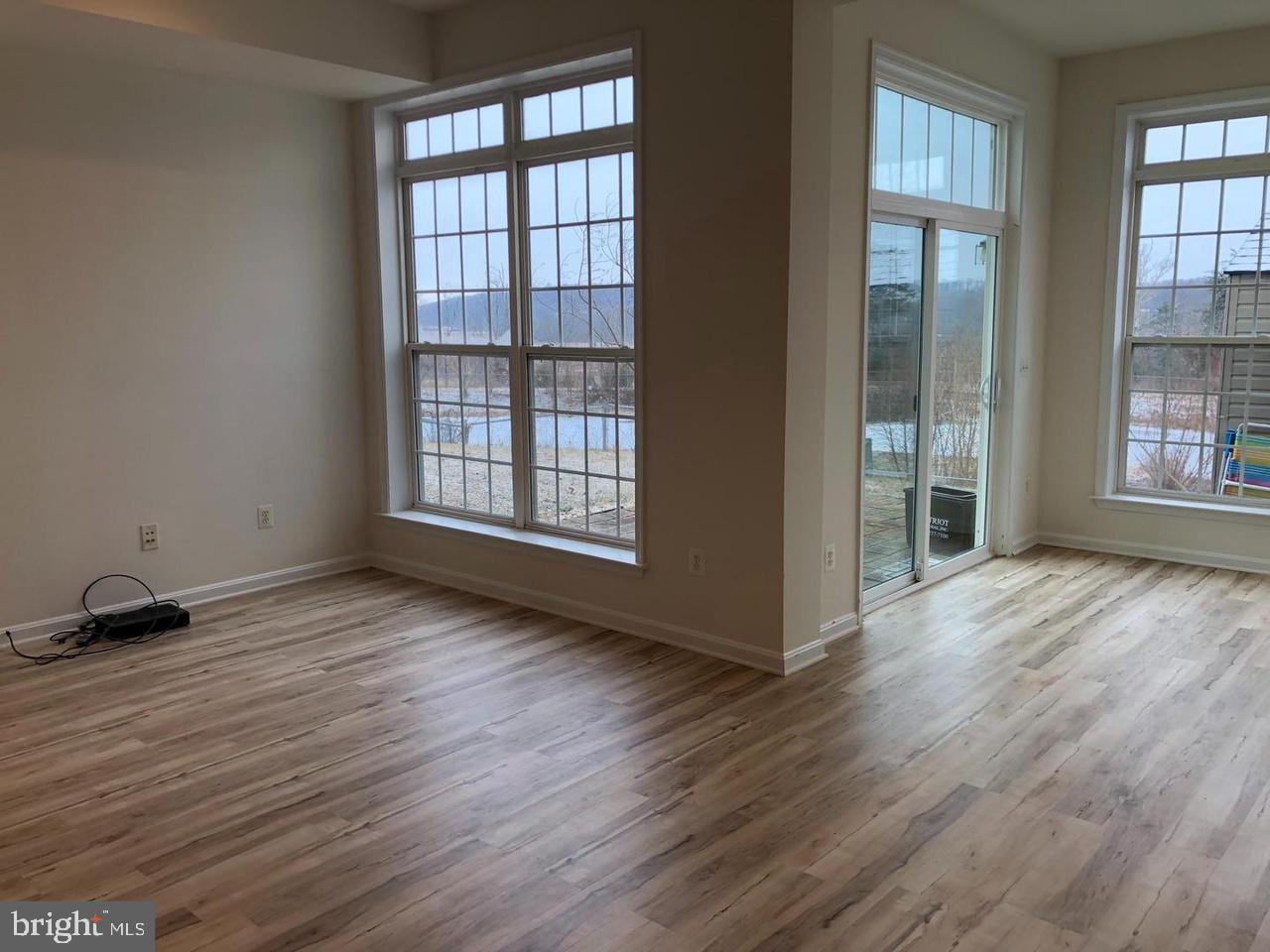 RIPPON LANDING - Residential Lease