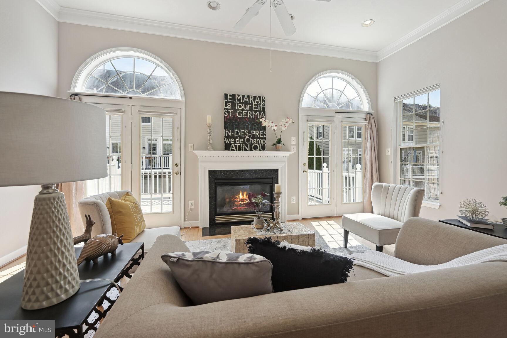 LAKELANDS - Residential