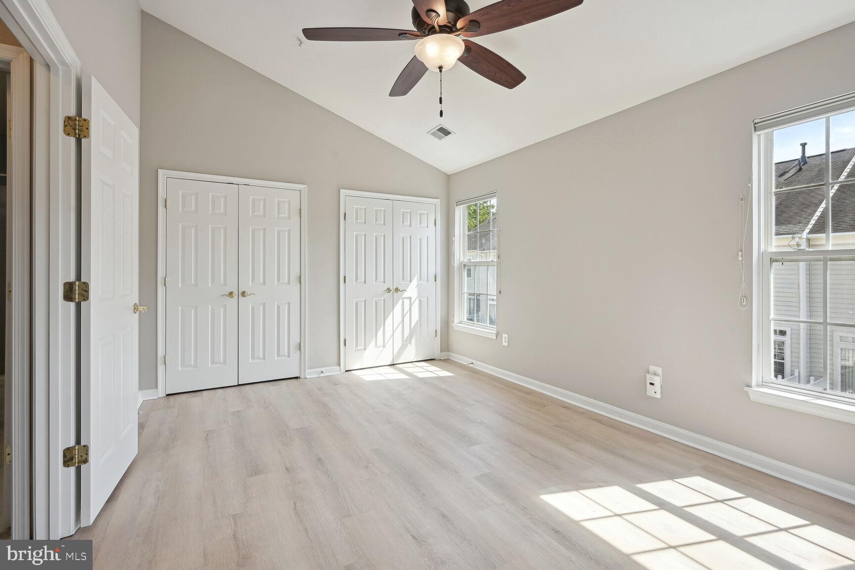 LAKELANDS - Residential