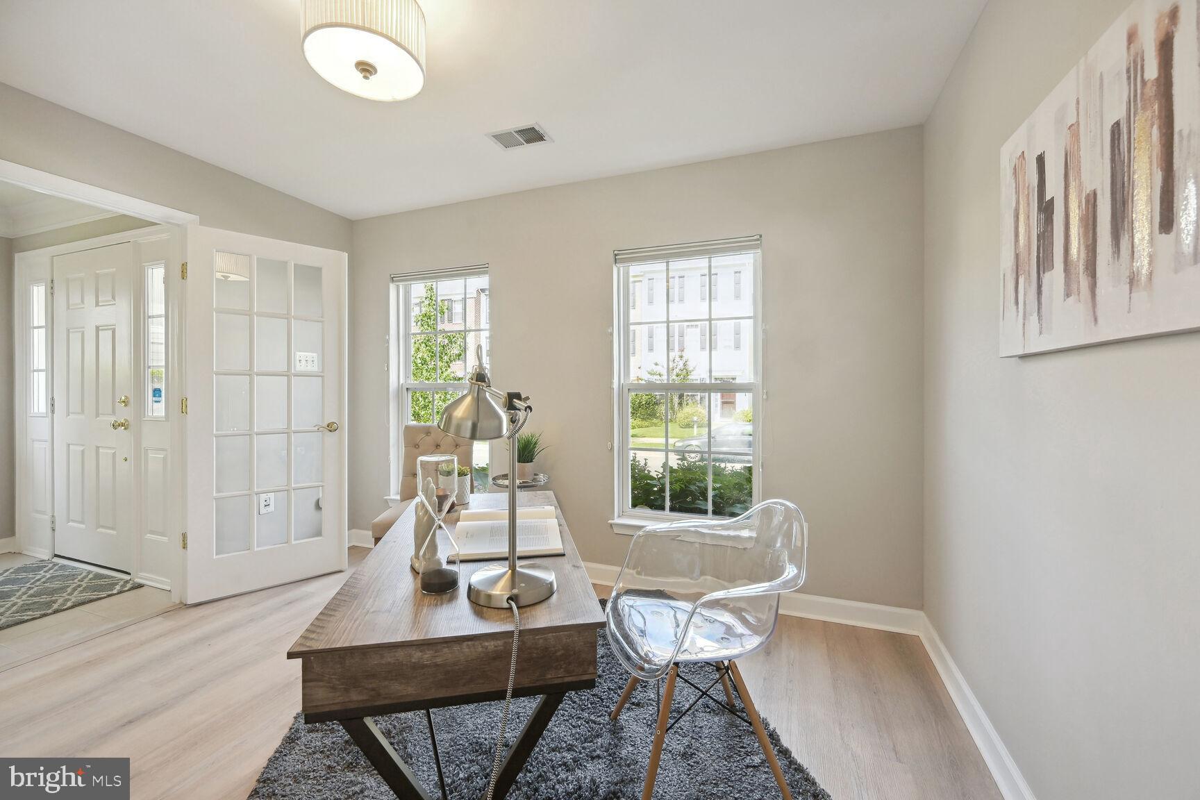 LAKELANDS - Residential