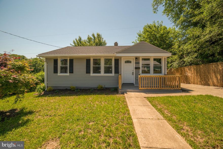 REDUCED......AFFORDABLE LUXURY!! All NEW, Windows, Roof, Siding, Hardwood Floors, Carpet, Ceiling Fans, Ceramic Tile Bathrooms, Stainless Steel Kitchen with Granite, NEW Appliances, Jetted Master Bathroom Tub!! Concrete Front Porch and Back Yard Patio, Privacy Fence and Large Shed, Landscaping and so much more!!