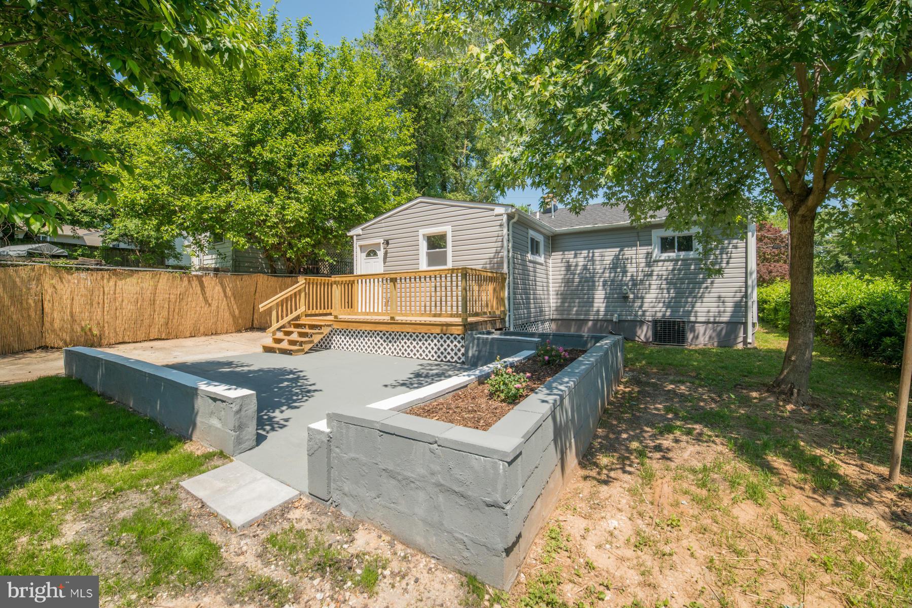 TOLLGATE - Residential