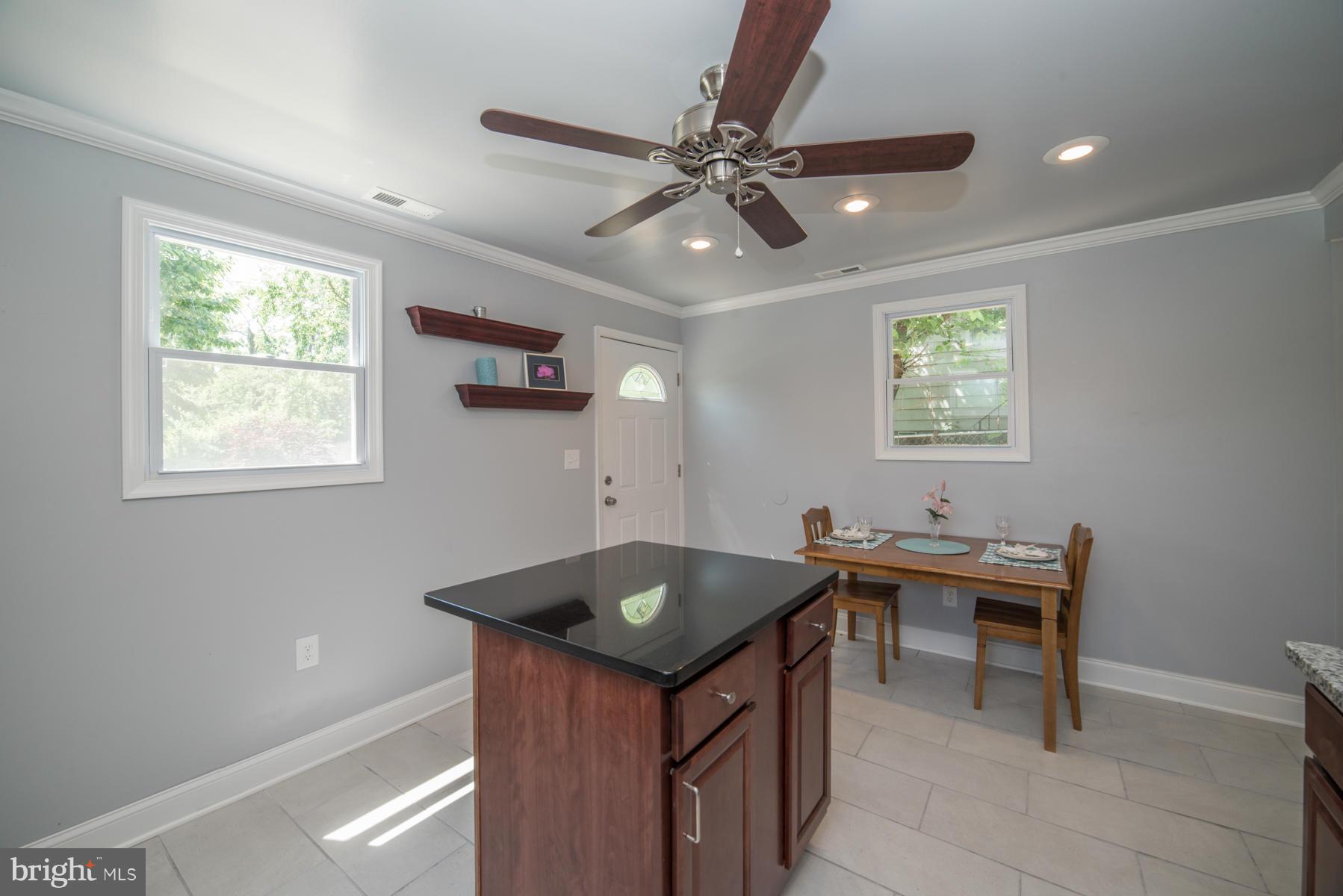 TOLLGATE - Residential