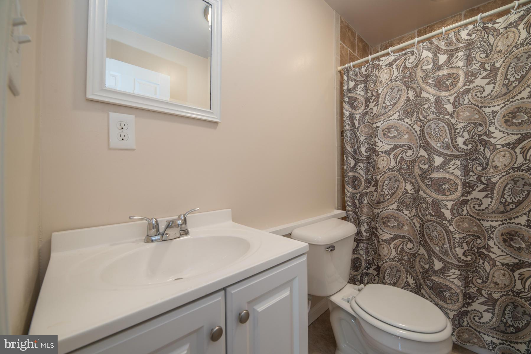 TOLLGATE - Residential