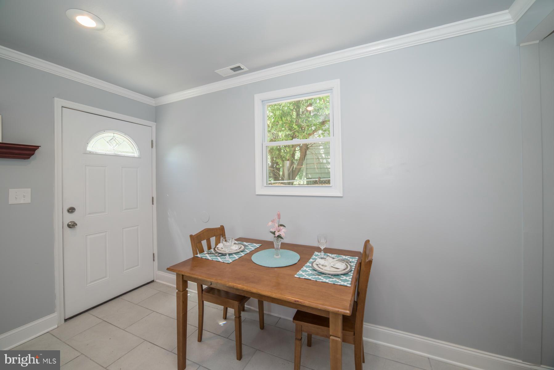 TOLLGATE - Residential