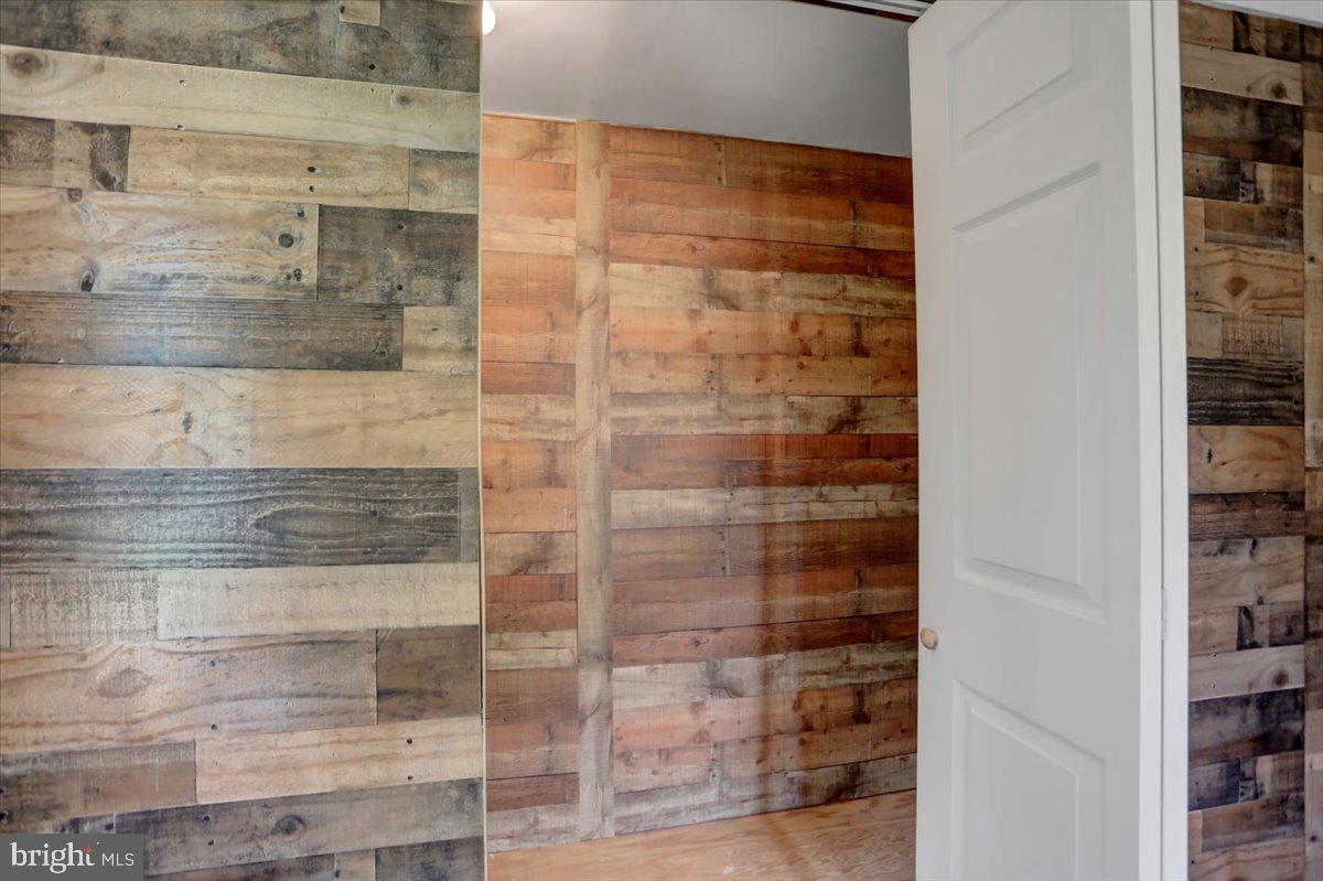 WILLIAMSPORT - Residential