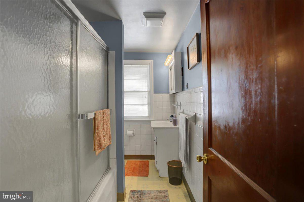 WILLIAMSPORT - Residential