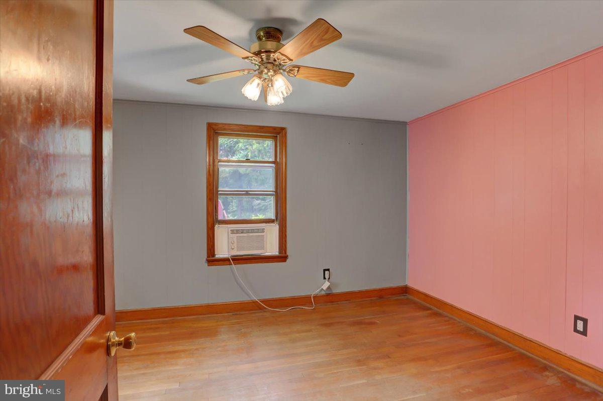 WILLIAMSPORT - Residential