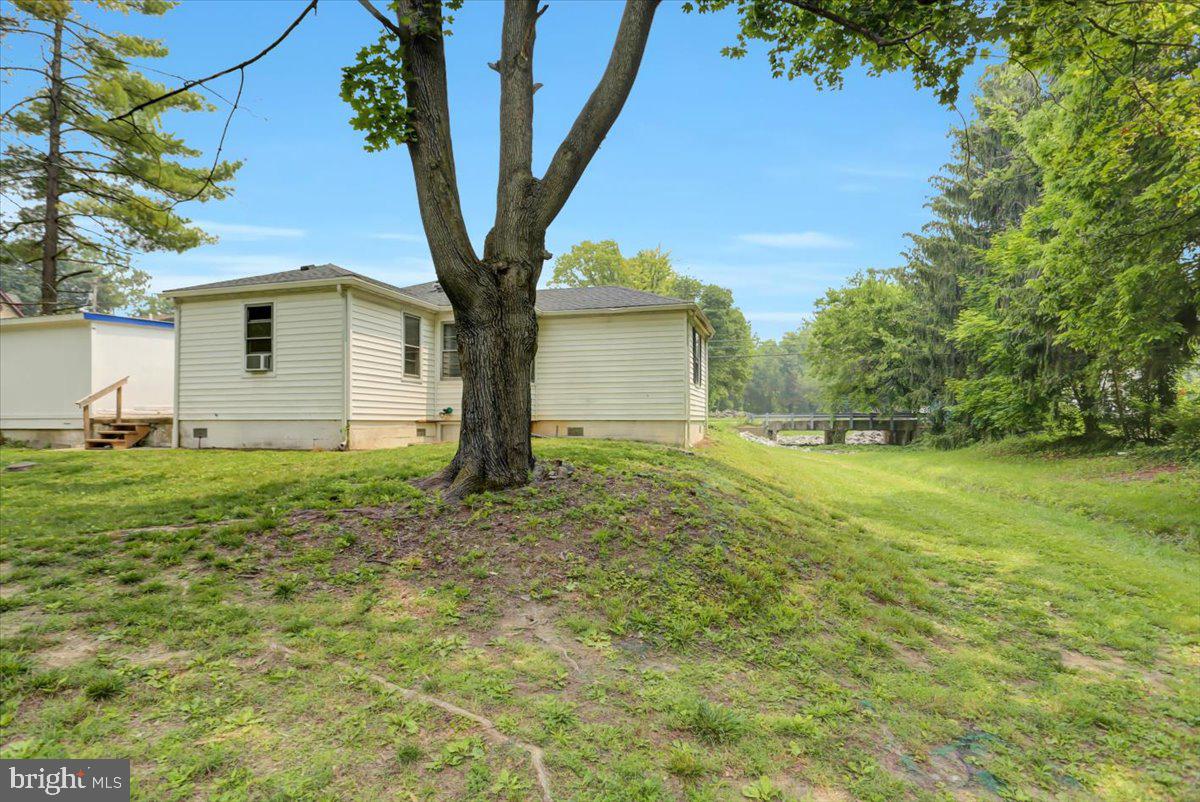 WILLIAMSPORT - Residential