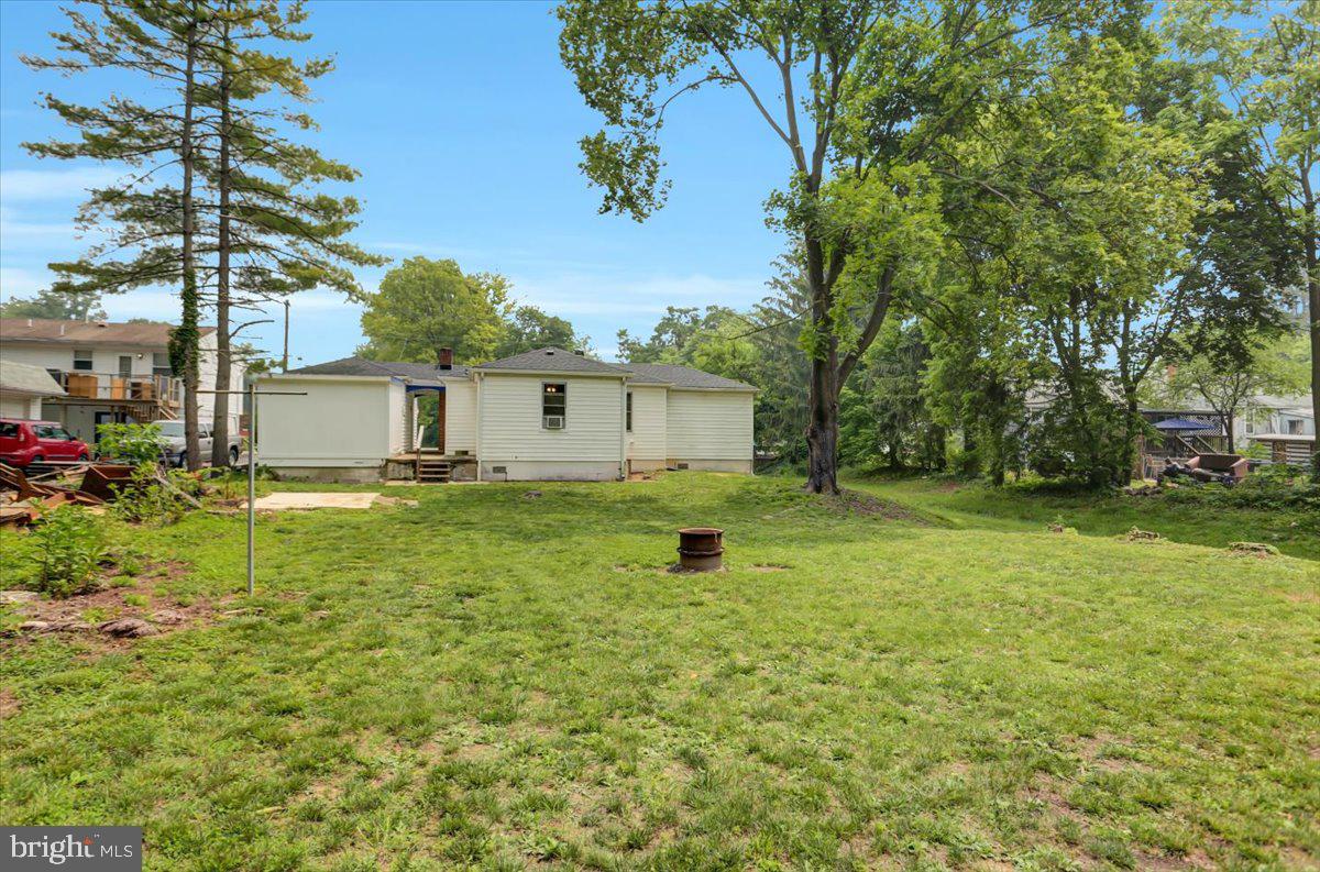 WILLIAMSPORT - Residential