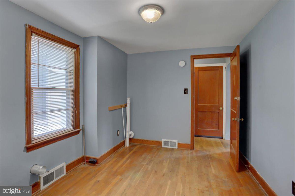 WILLIAMSPORT - Residential