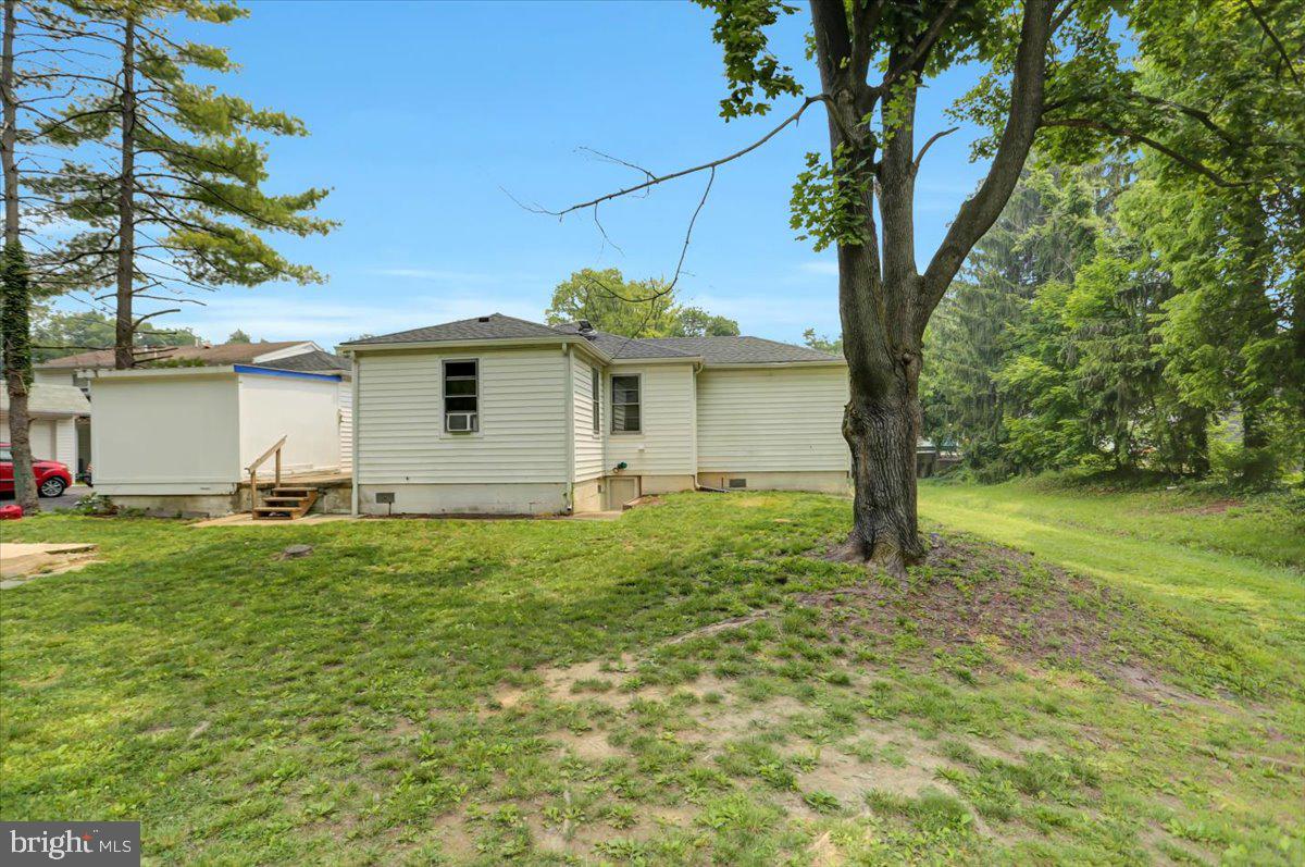 WILLIAMSPORT - Residential