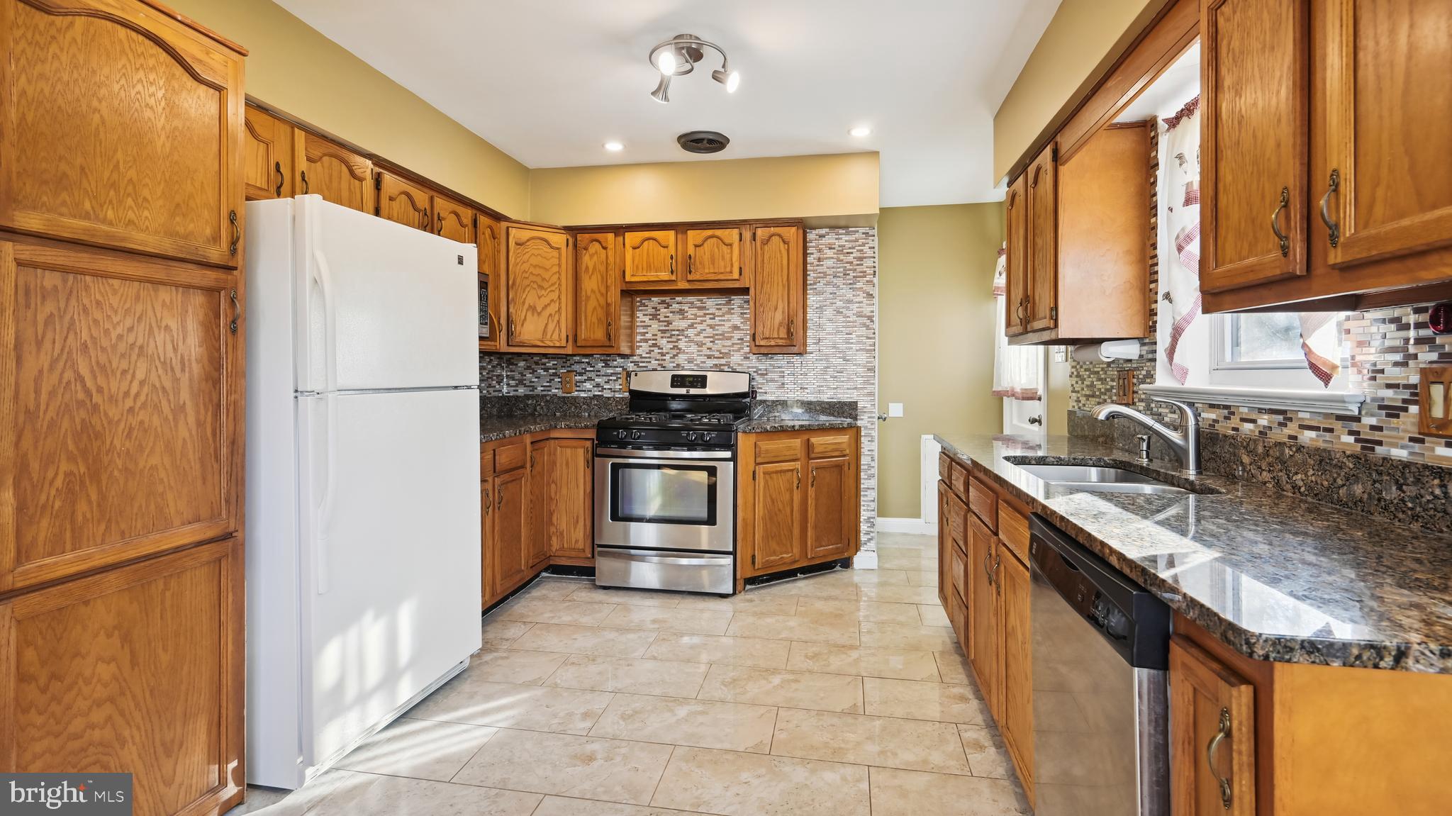 SPRINGFIELD - Residential Lease