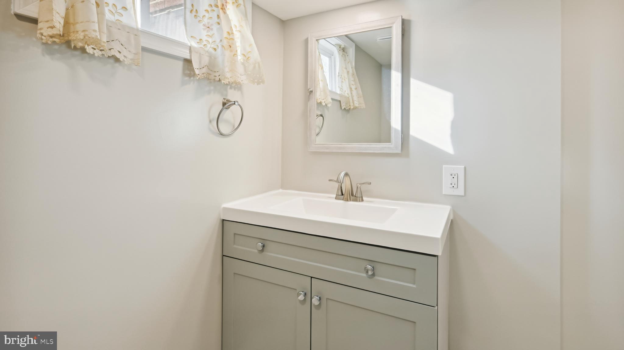 SPRINGFIELD - Residential Lease