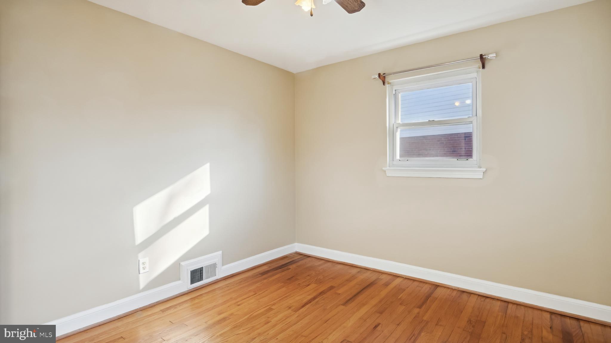 SPRINGFIELD - Residential Lease