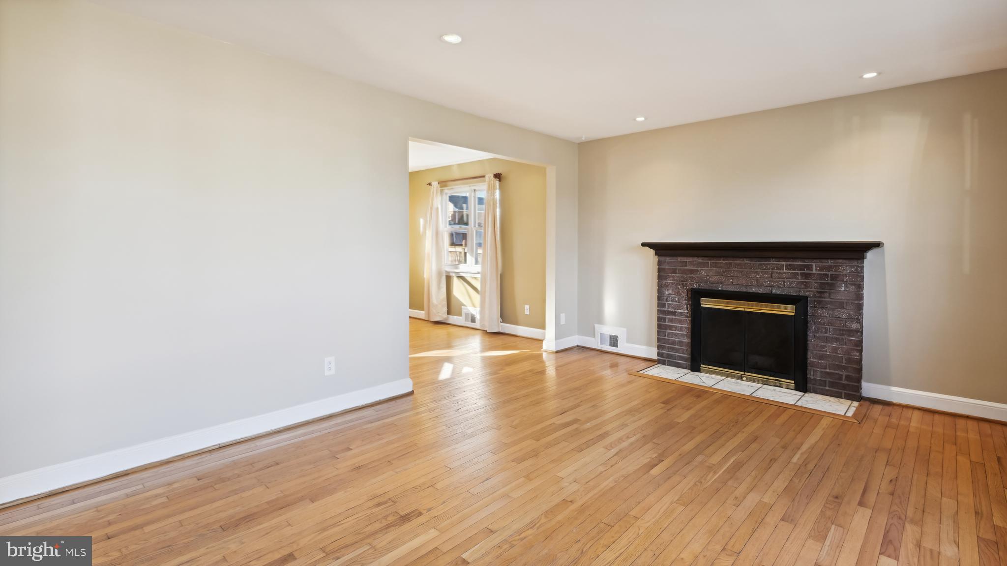 SPRINGFIELD - Residential Lease