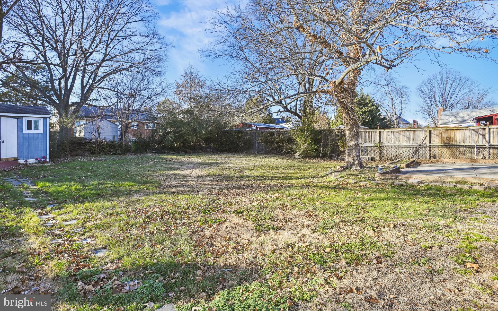 SPRINGFIELD - Residential Lease