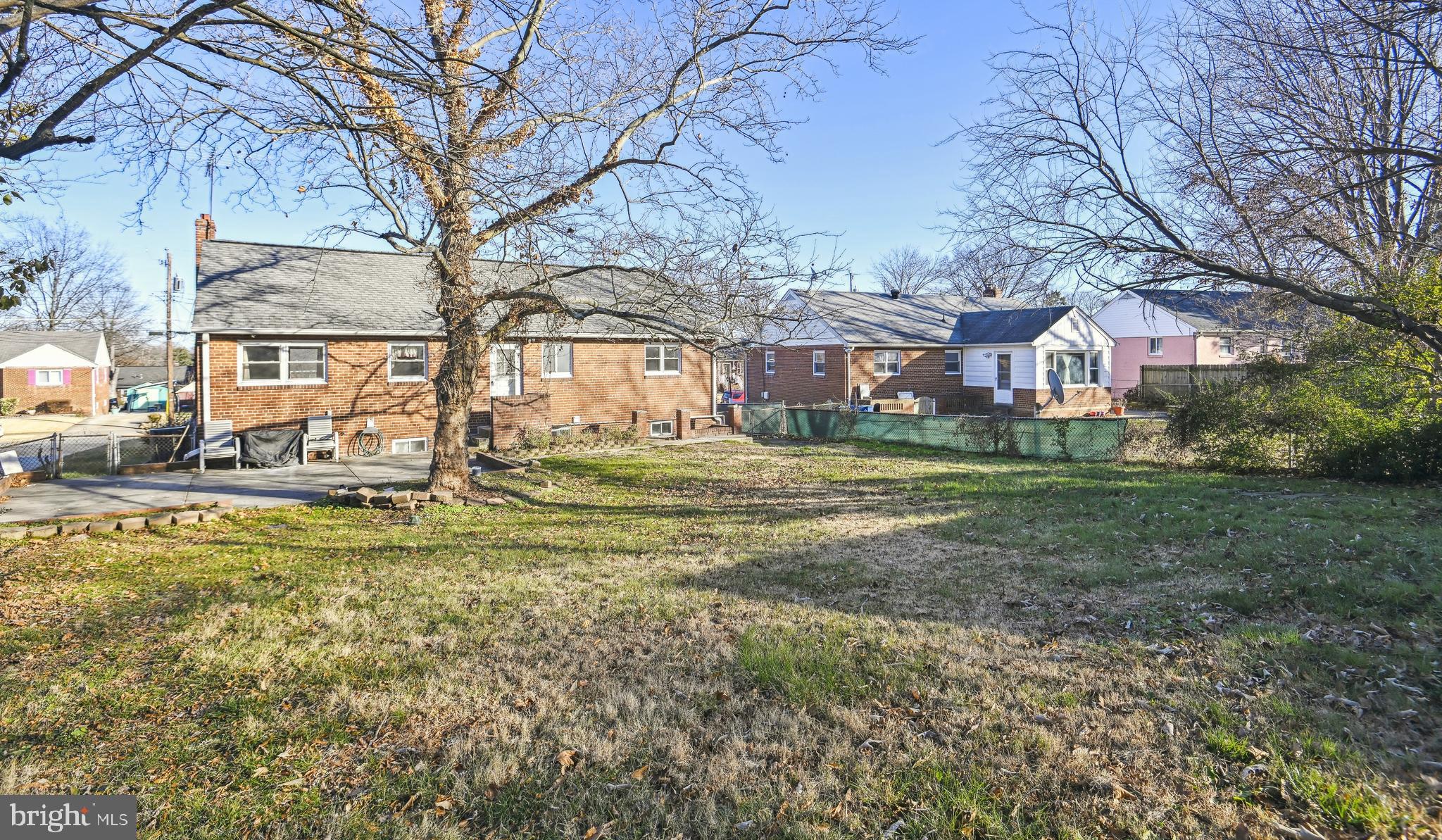 SPRINGFIELD - Residential Lease