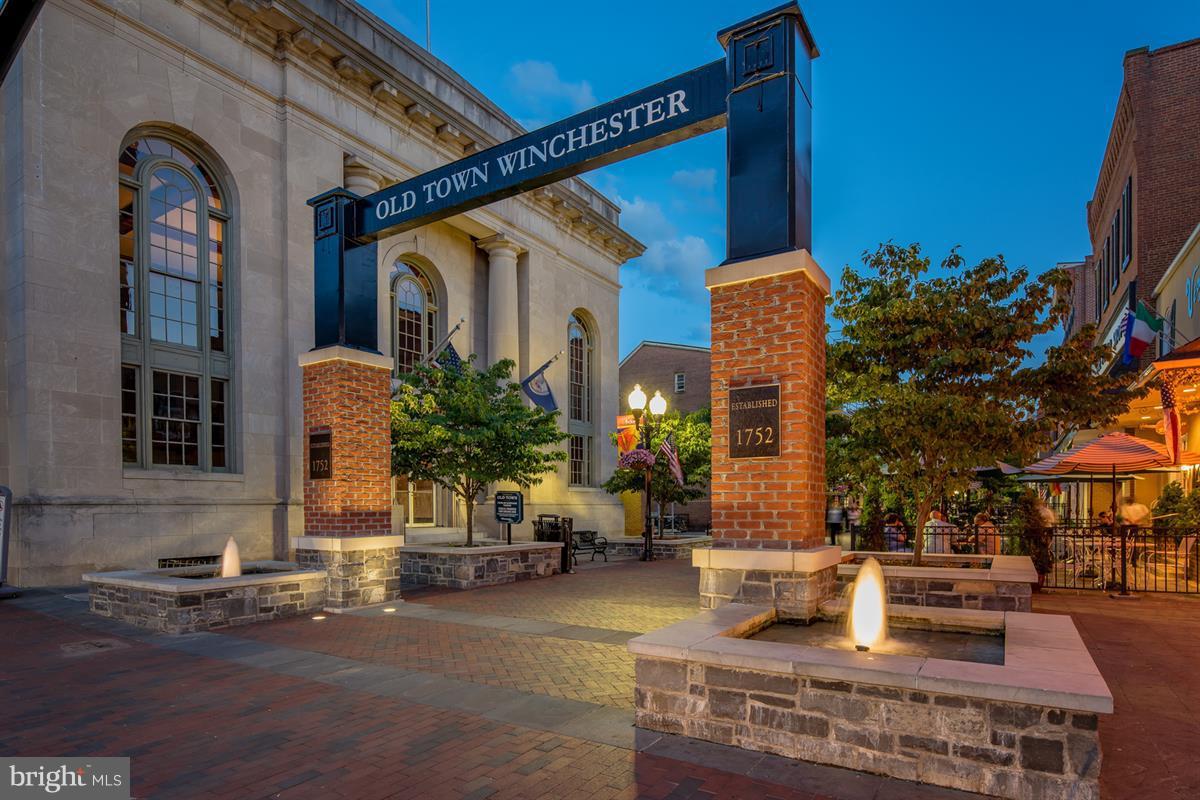 CHANDLERS GLEN - Residential