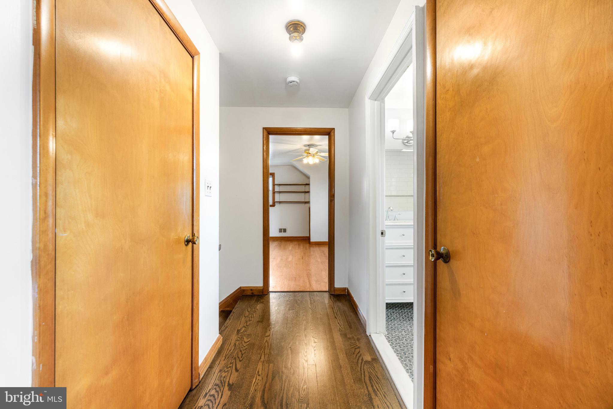 HILLSHIRE - Residential