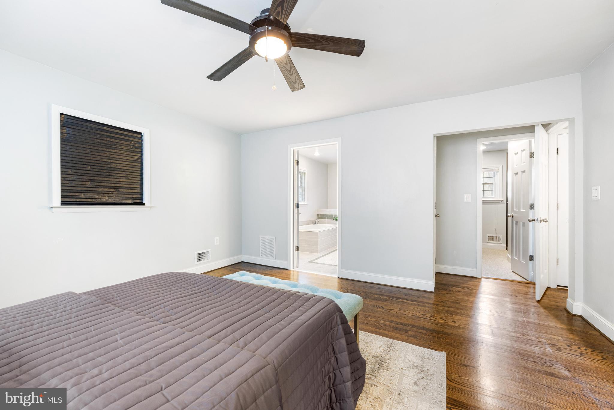 HILLSHIRE - Residential