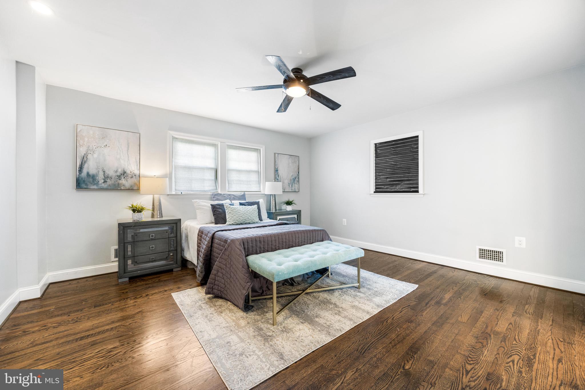 HILLSHIRE - Residential