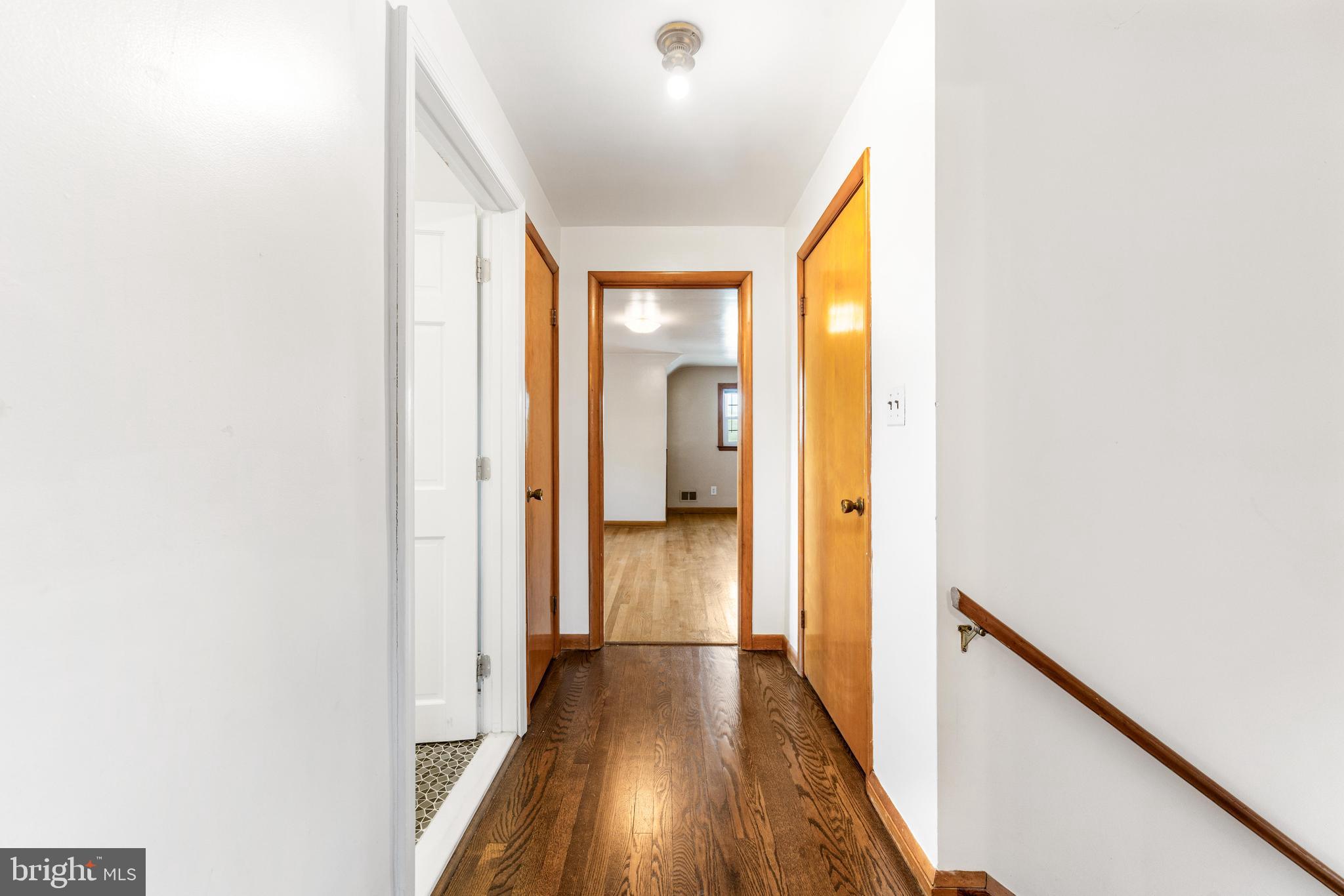 HILLSHIRE - Residential