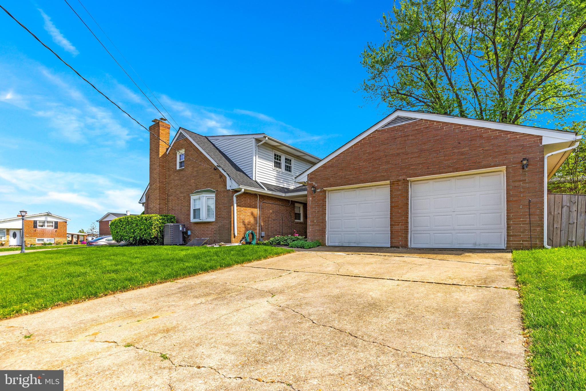 HILLSHIRE - Residential