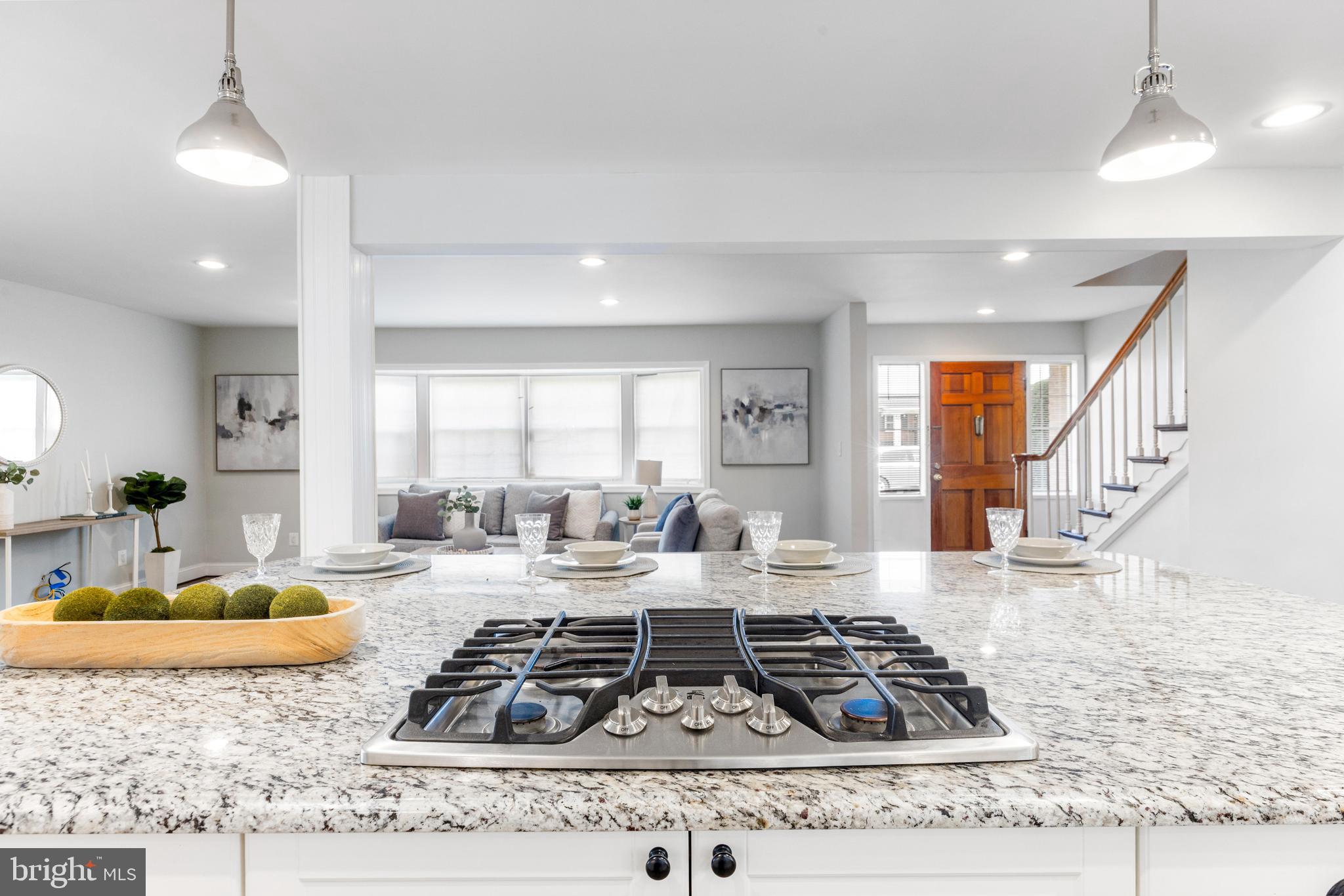 HILLSHIRE - Residential