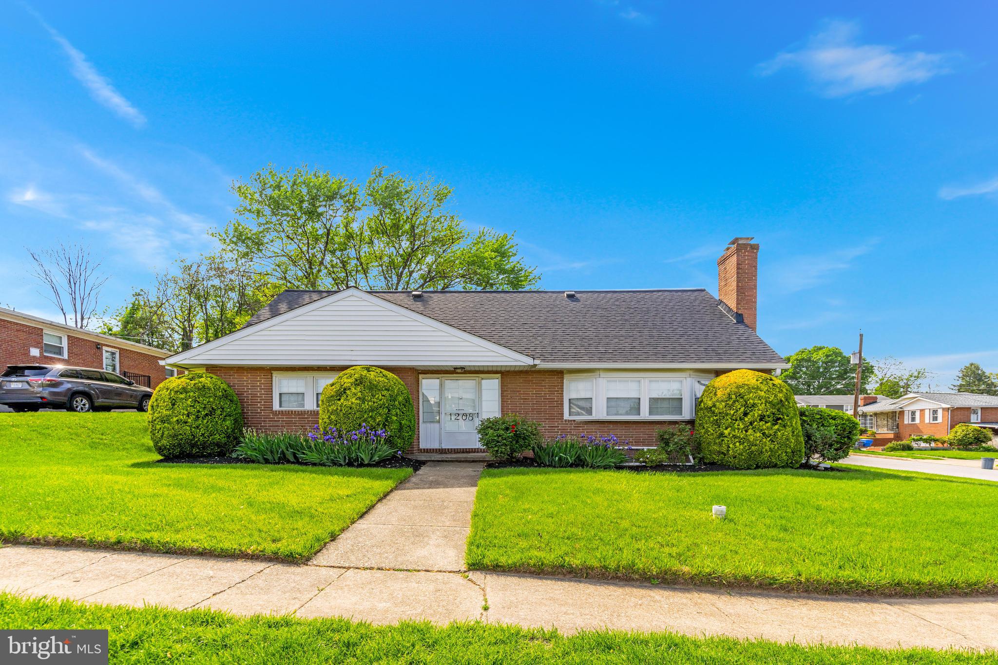 HILLSHIRE - Residential