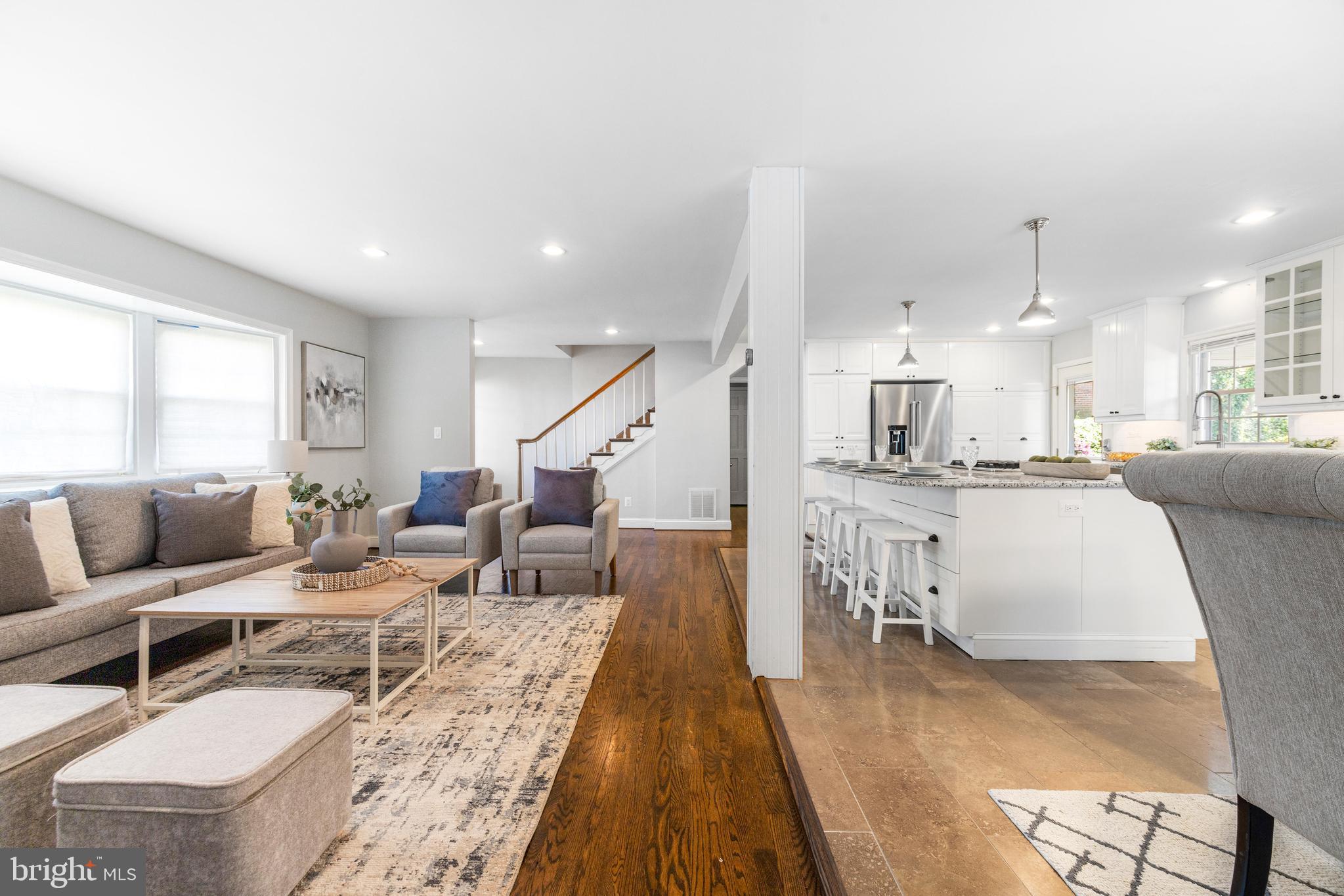 HILLSHIRE - Residential