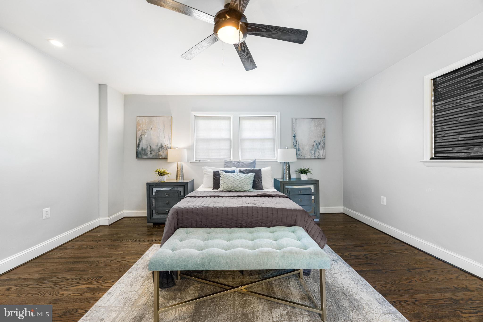 HILLSHIRE - Residential