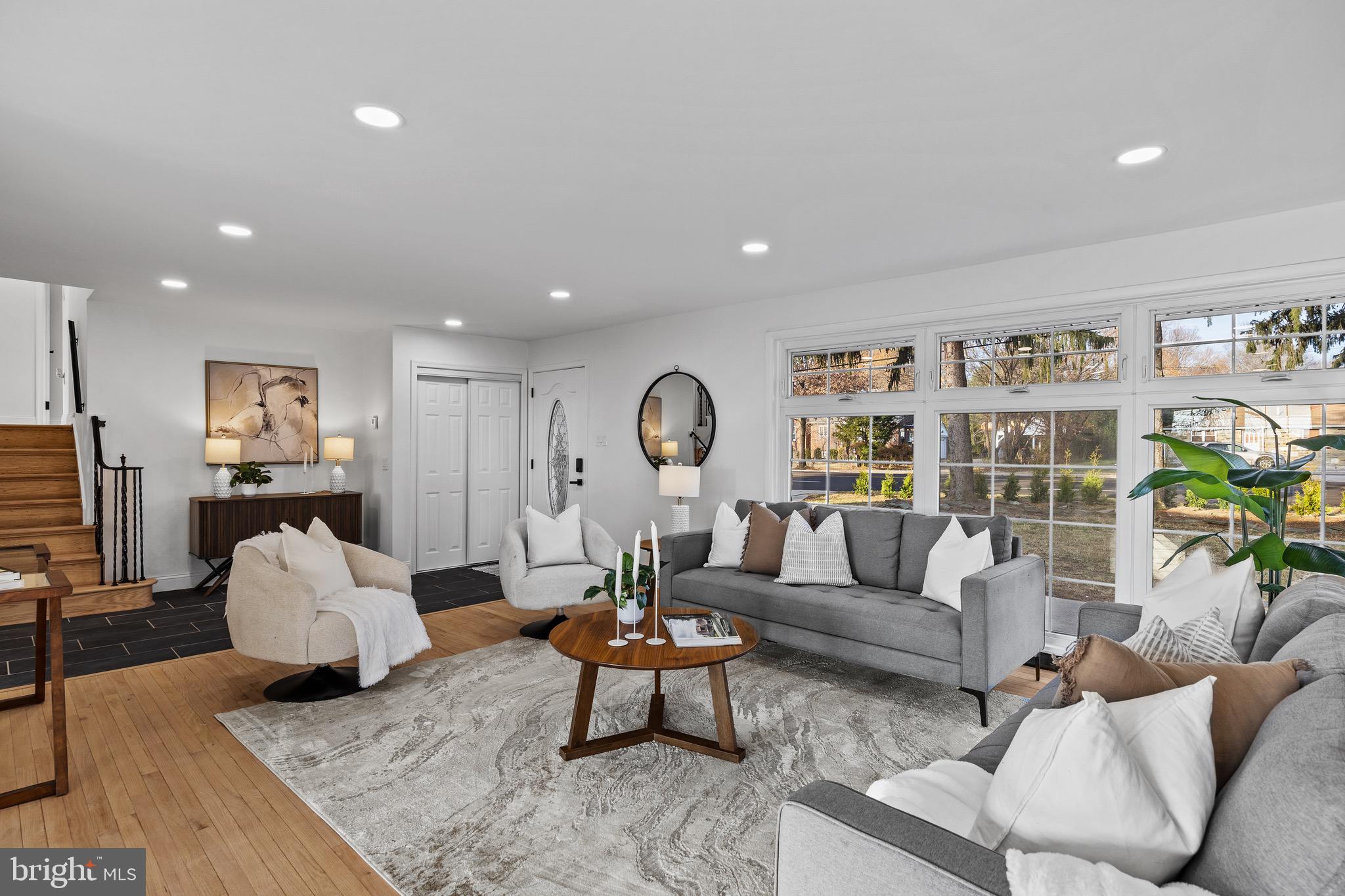 HUNTINGDON VALLEY - Residential