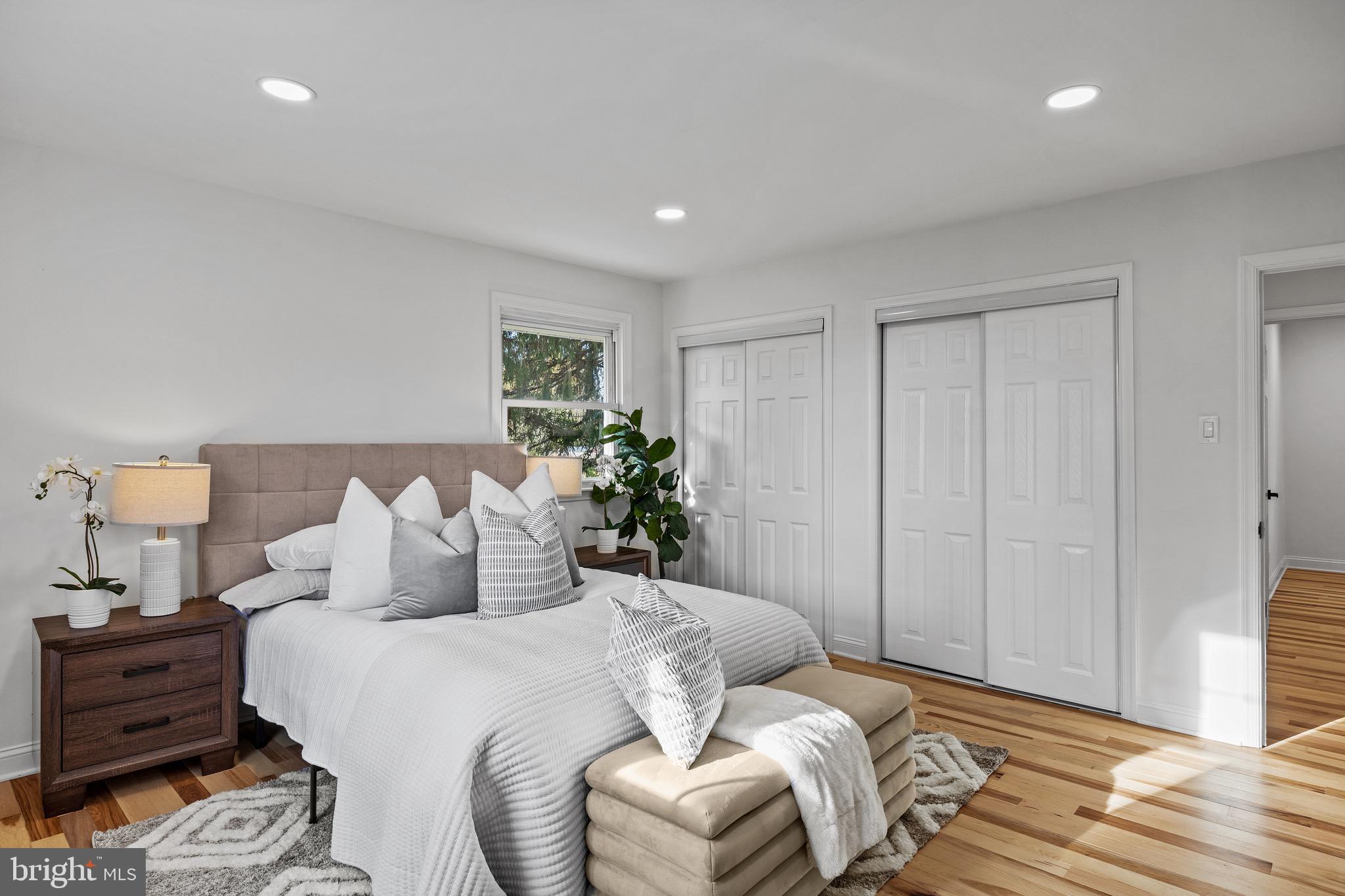 HUNTINGDON VALLEY - Residential