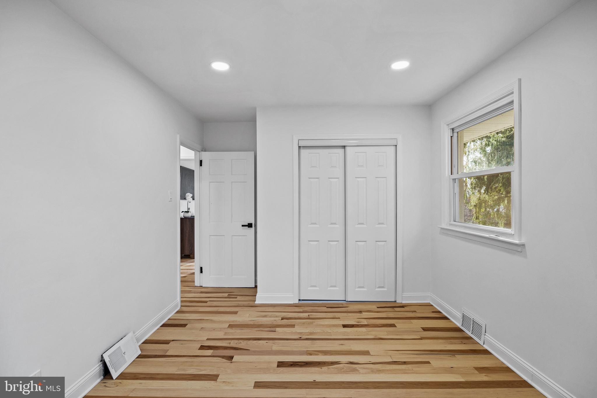 HUNTINGDON VALLEY - Residential