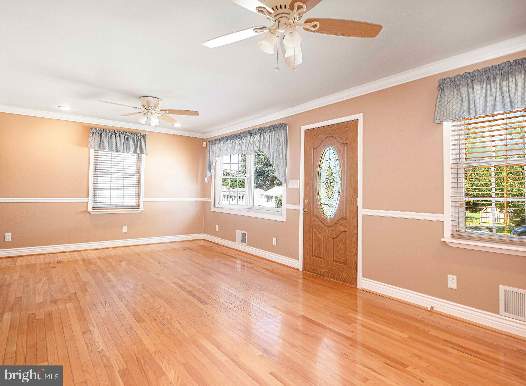 GARLAND - Residential