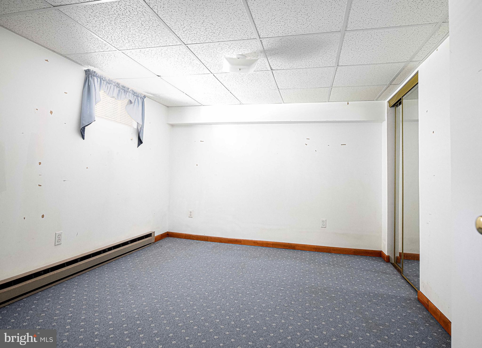 GARLAND - Residential