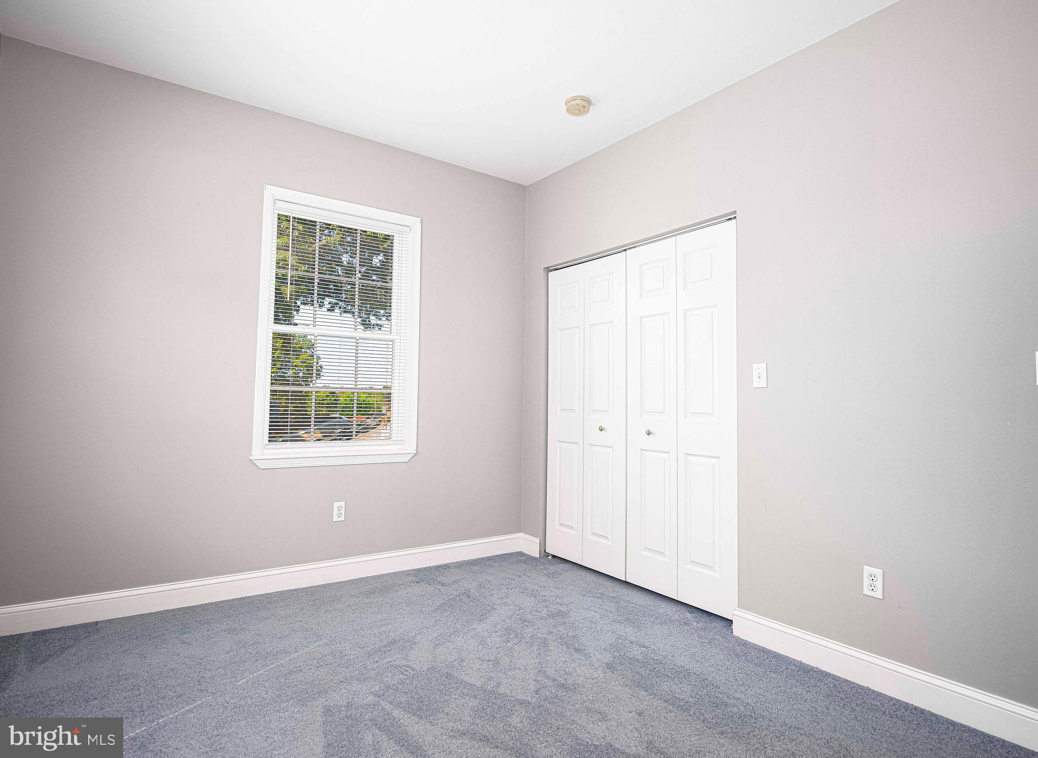 GARLAND - Residential