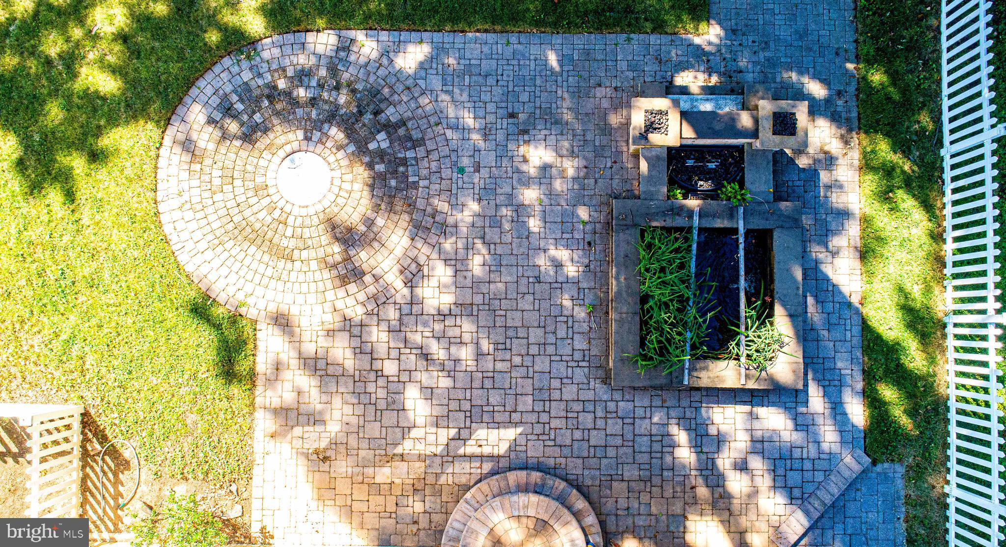 GARLAND - Residential