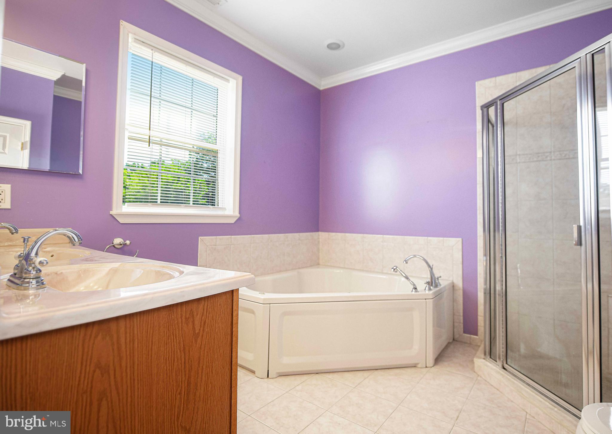 GARLAND - Residential