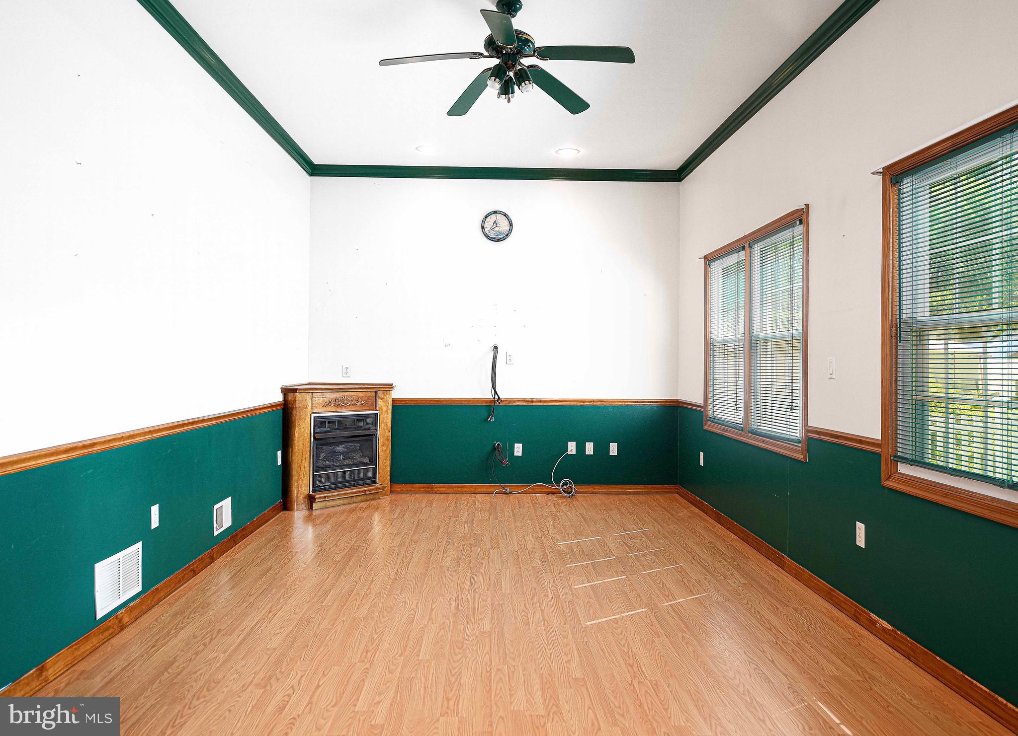 GARLAND - Residential