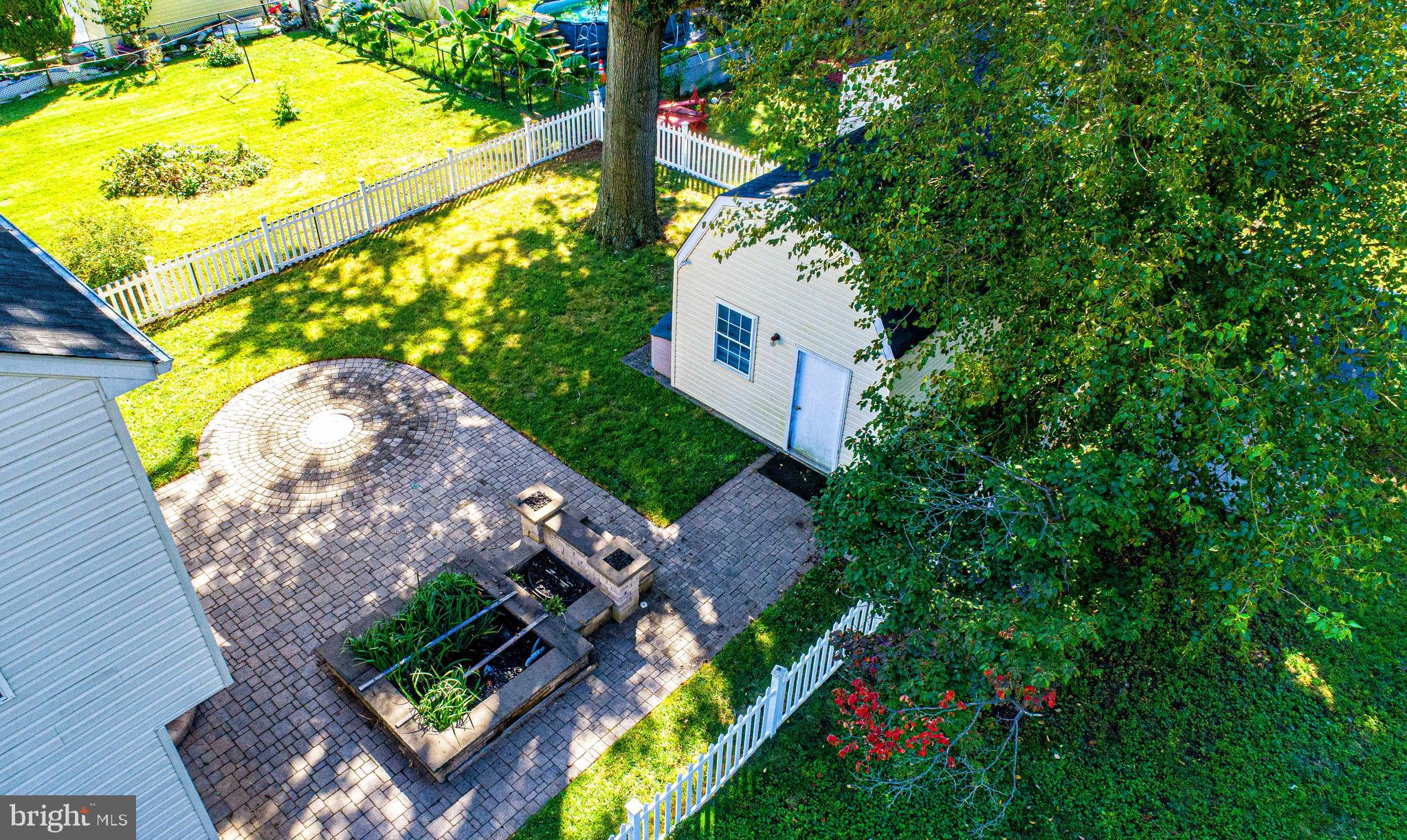 GARLAND - Residential