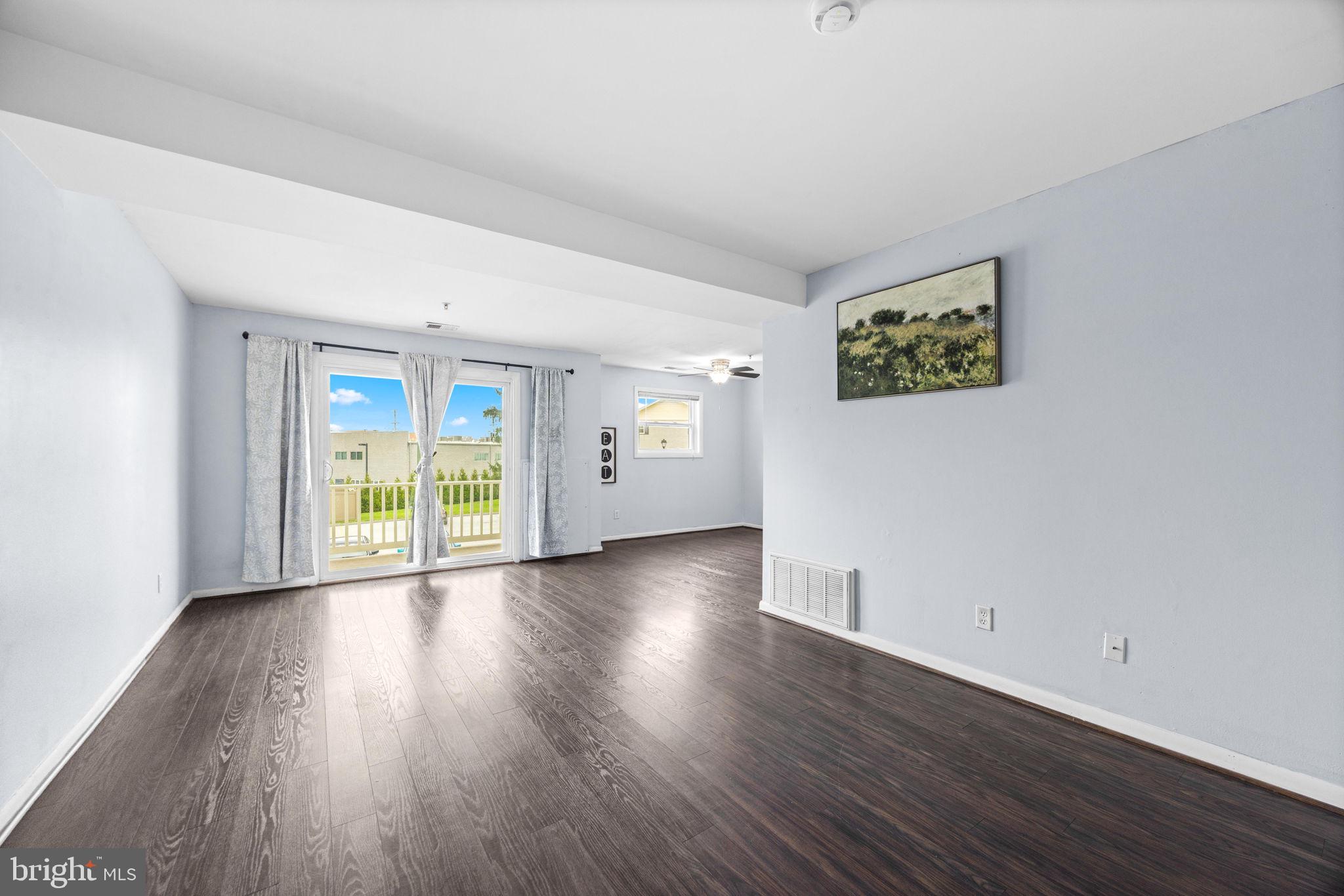 9 WARREN LODGE COURT 1-A