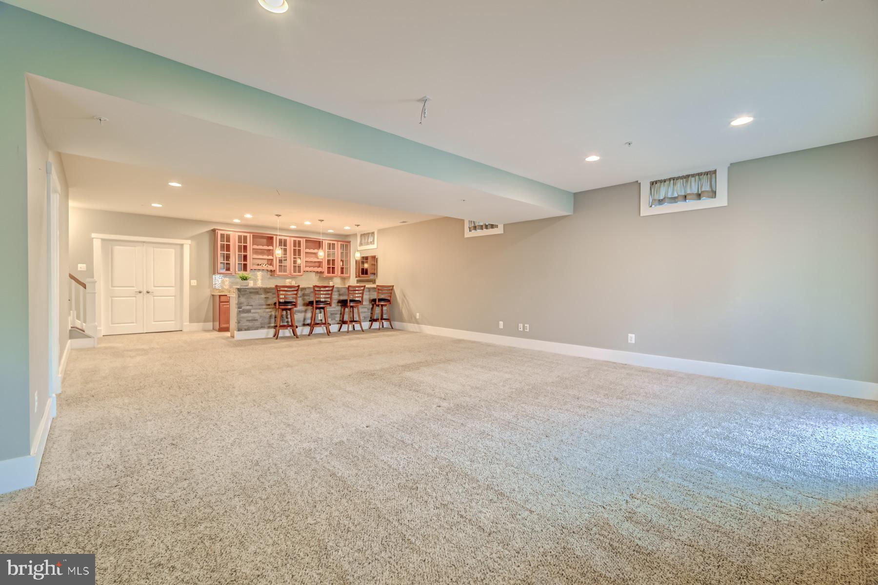 POTOMAC SHORES - Residential