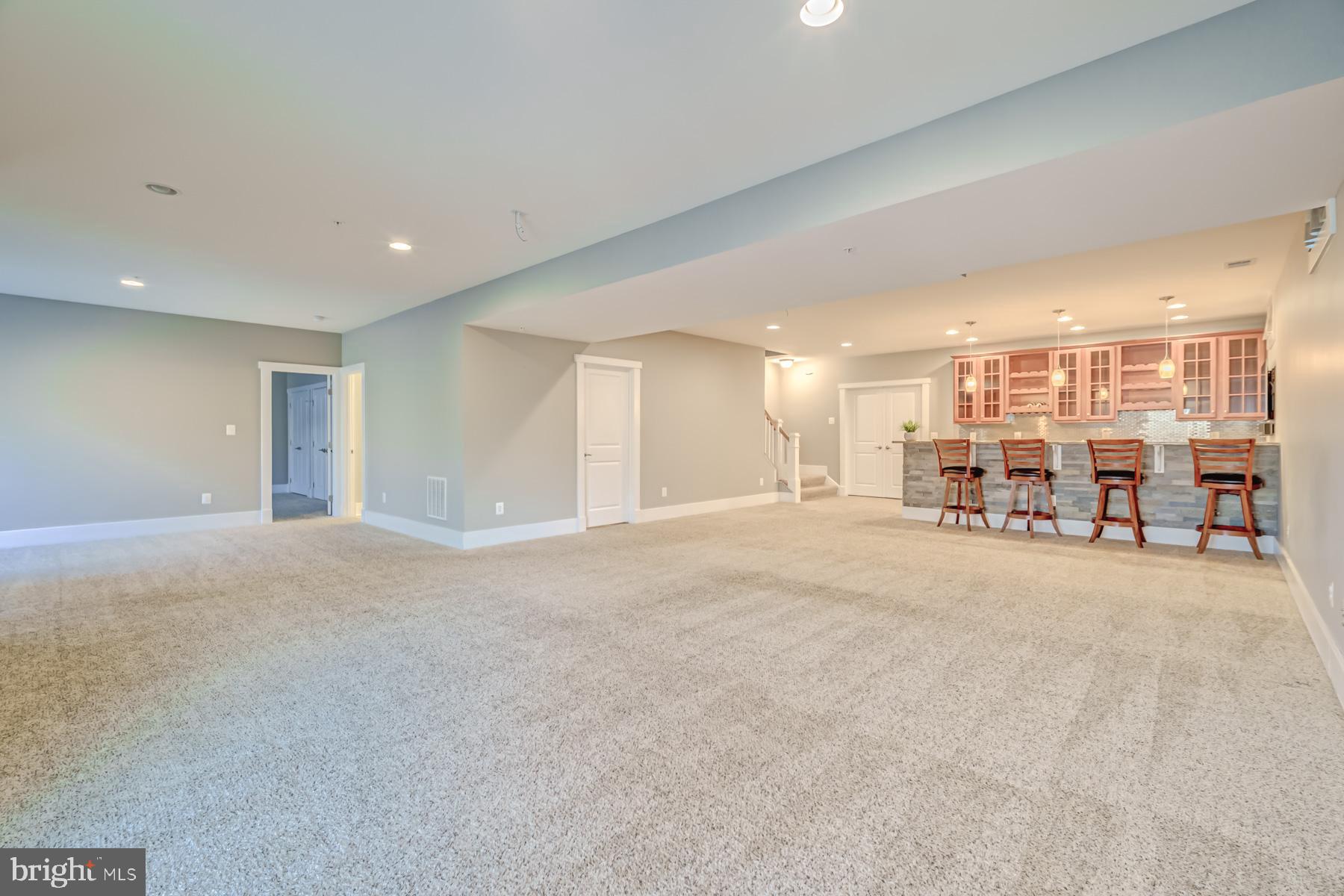 POTOMAC SHORES - Residential